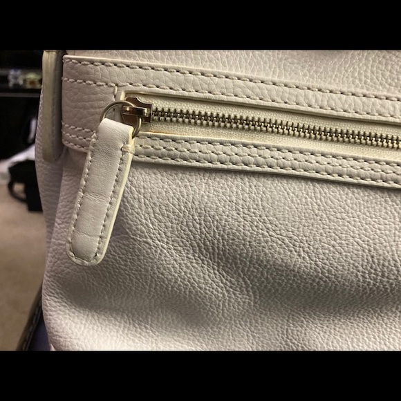 Michael Jordan White Duffle Bag - Picture 4 of 7